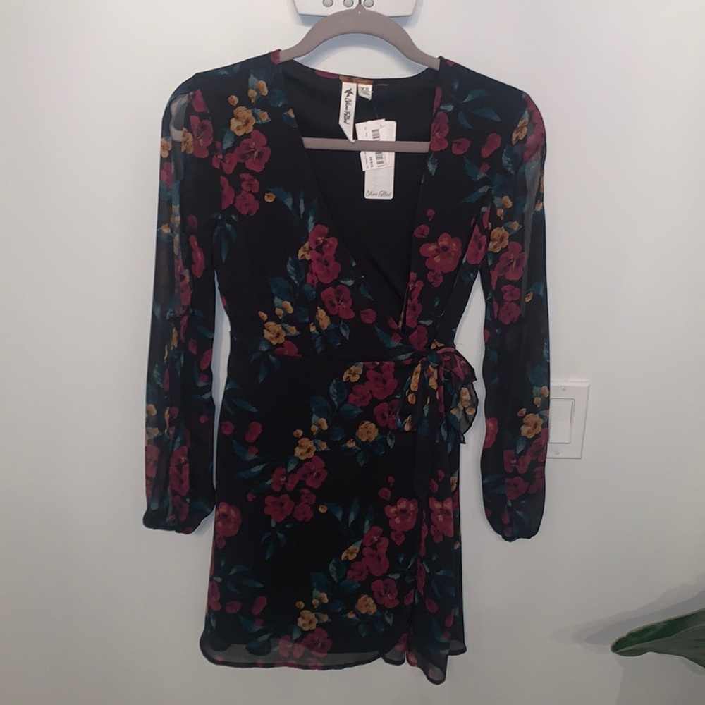 Wrap dress, very flattering